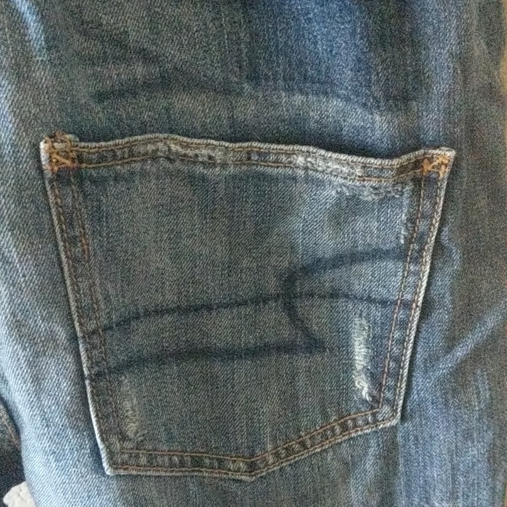 American Eagle Cropped Overalls - image 8